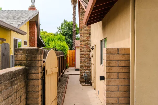 $470,000 | 1440 Kruger Drive, Modesto, CA 95355