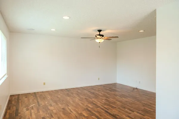 $470,000 | 1440 Kruger Drive, Modesto, CA 95355