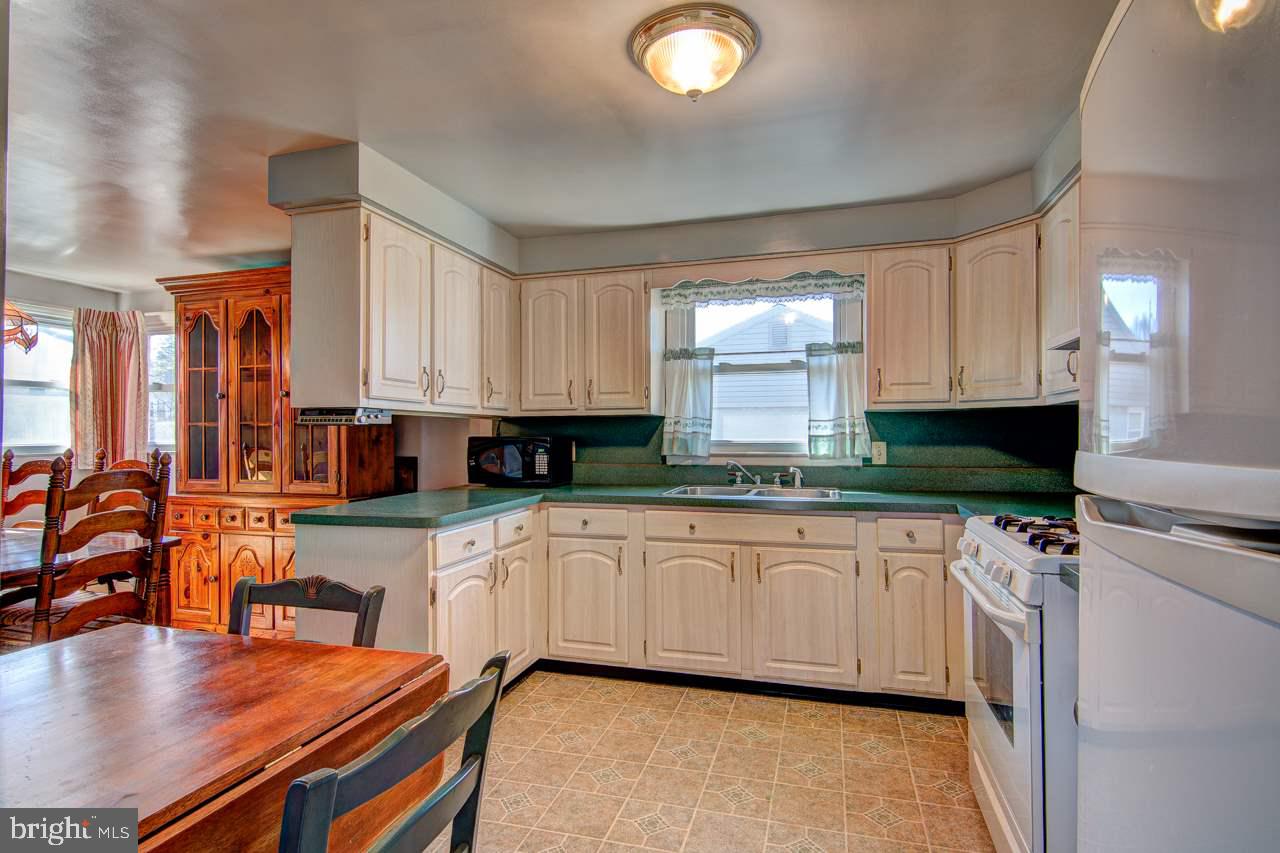 400 Maywood Road York, PA 17402 - Photo 9 of 31 Gallery Image 9