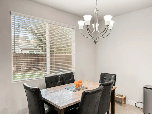 $450,000 | 2709 Pontiac Avenue, Clovis, CA 93611