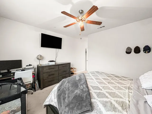 $450,000 | 2709 Pontiac Avenue, Clovis, CA 93611