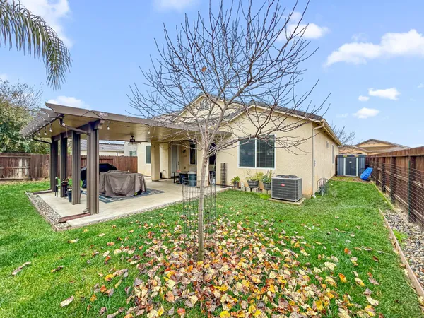 $446,000 | 2709 Pontiac Avenue, Clovis, CA 93611