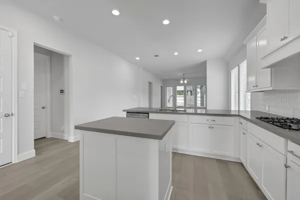 $2,600 | 15835 Bird Of Paradise Drive, Conroe, TX 77302