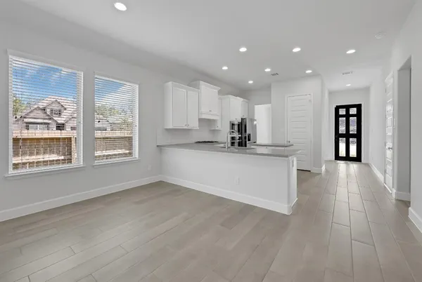 $2,600 | 15835 Bird Of Paradise Drive, Conroe, TX 77302