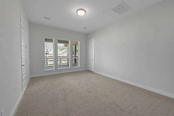 $2,600 | 15835 Bird Of Paradise Drive, Conroe, TX 77302