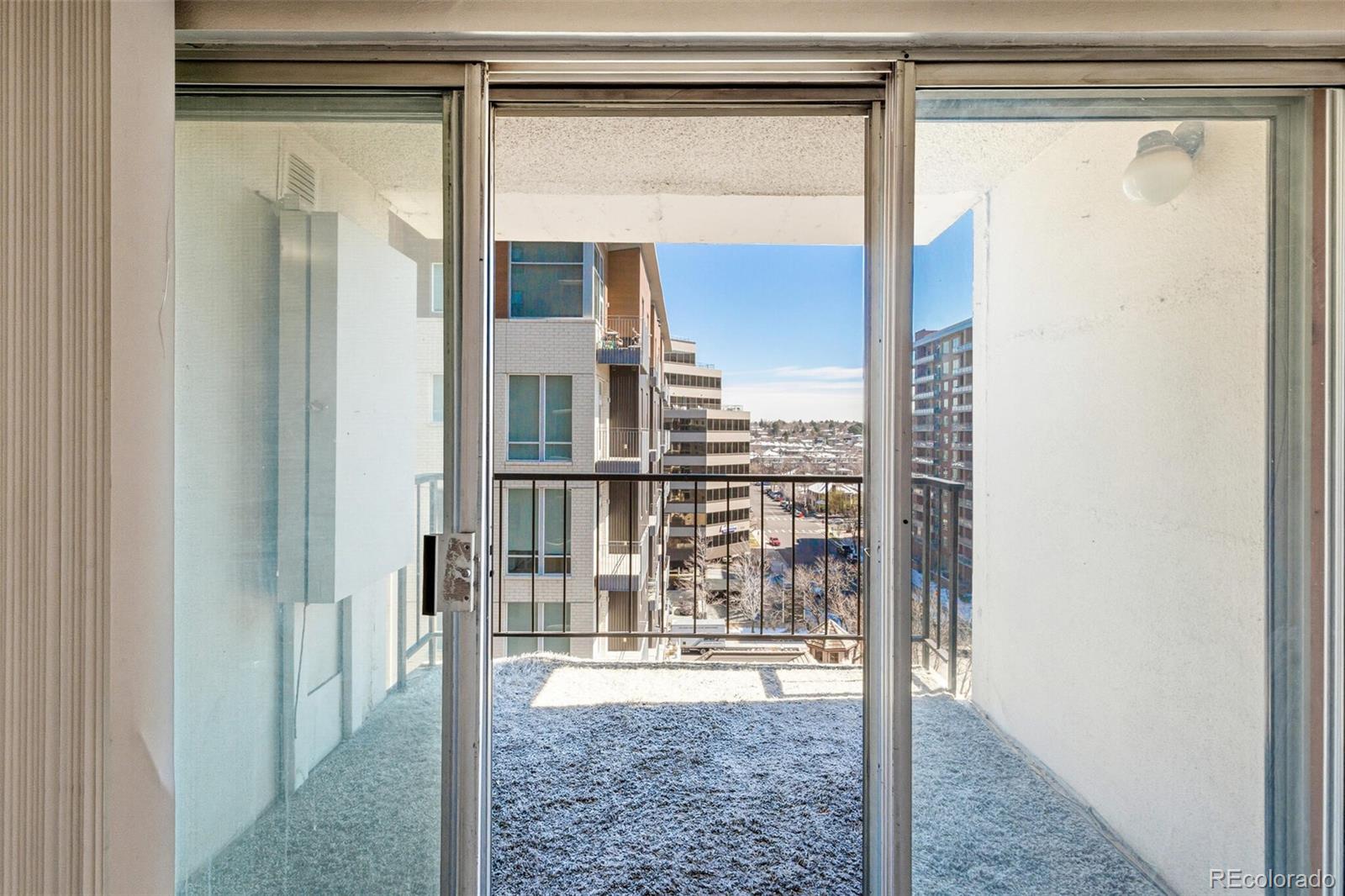 2 Adams Street, Unit 1007 Denver, CO 80206 - Photo 5 of 14