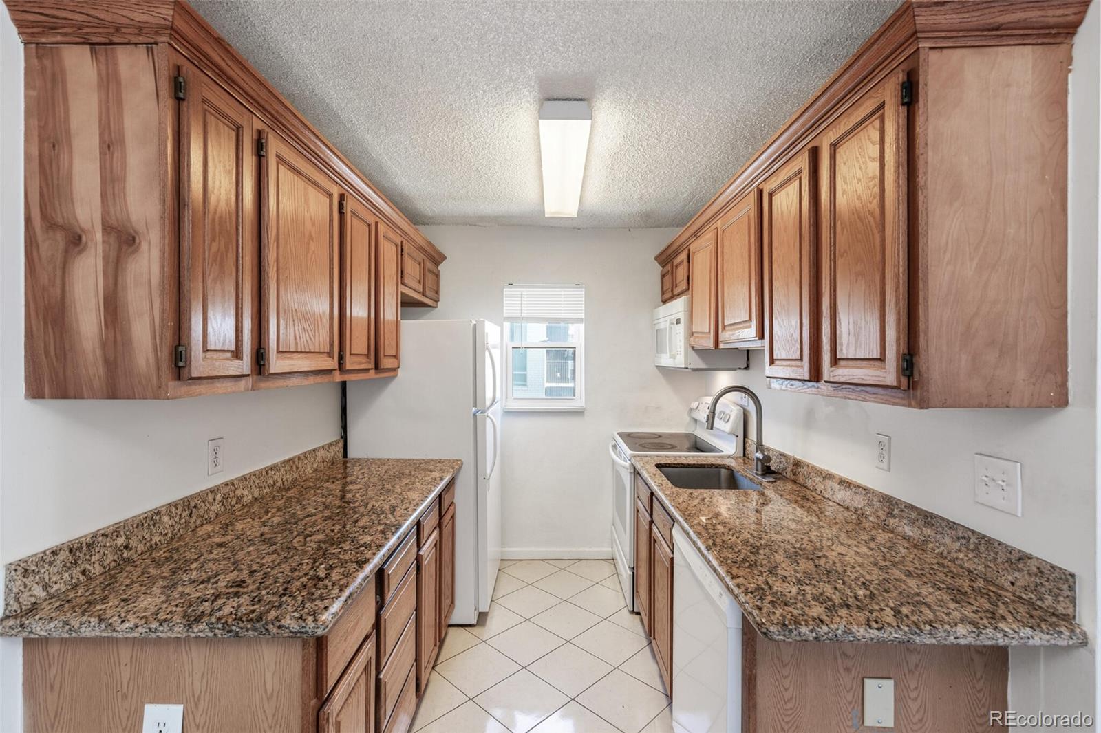 2 Adams Street, Unit 1007 Denver, CO 80206 - Photo 7 of 14