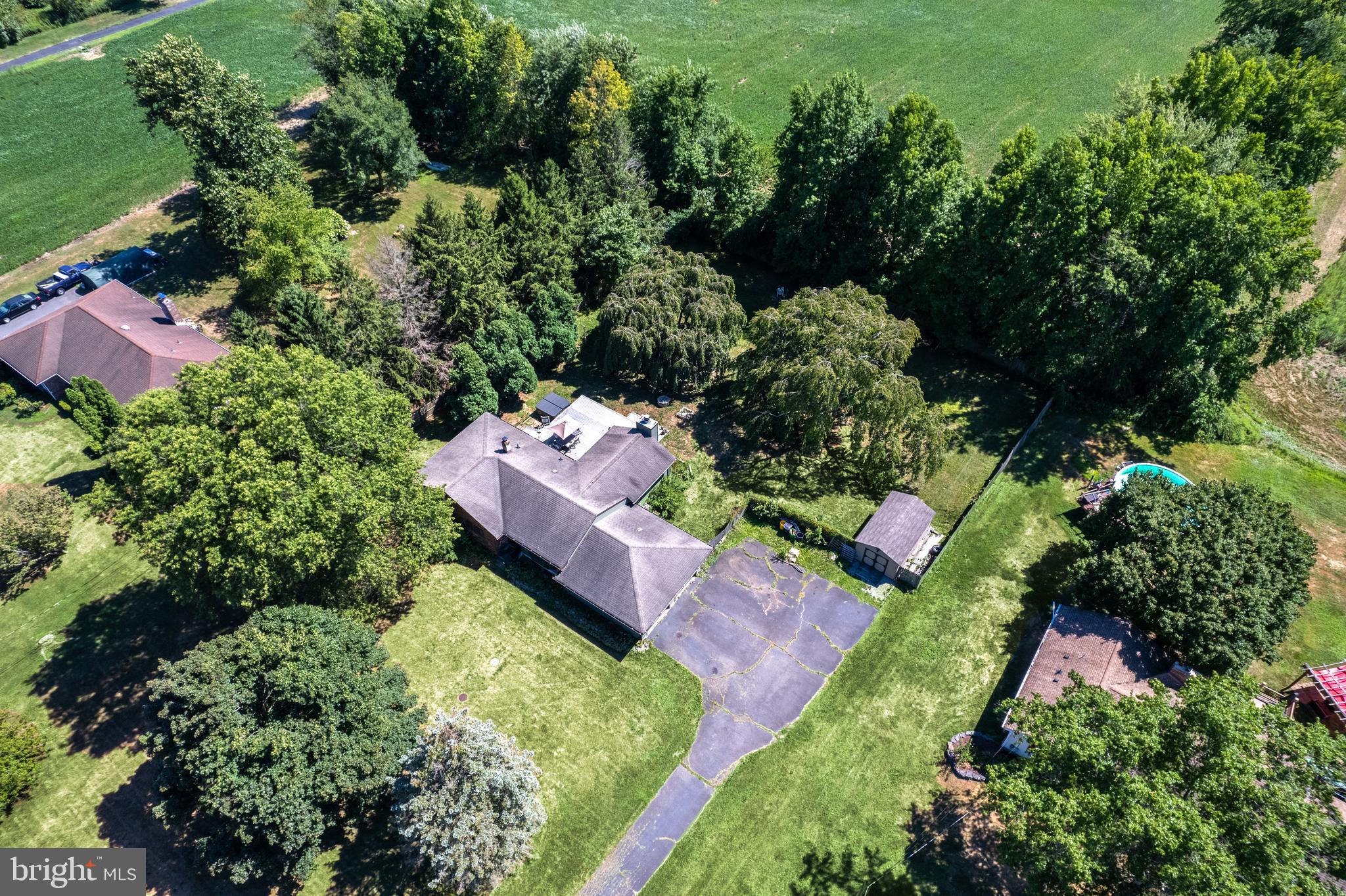 366 Sharon Road Hightstown, NJ 08520 - Photo 4 of 29