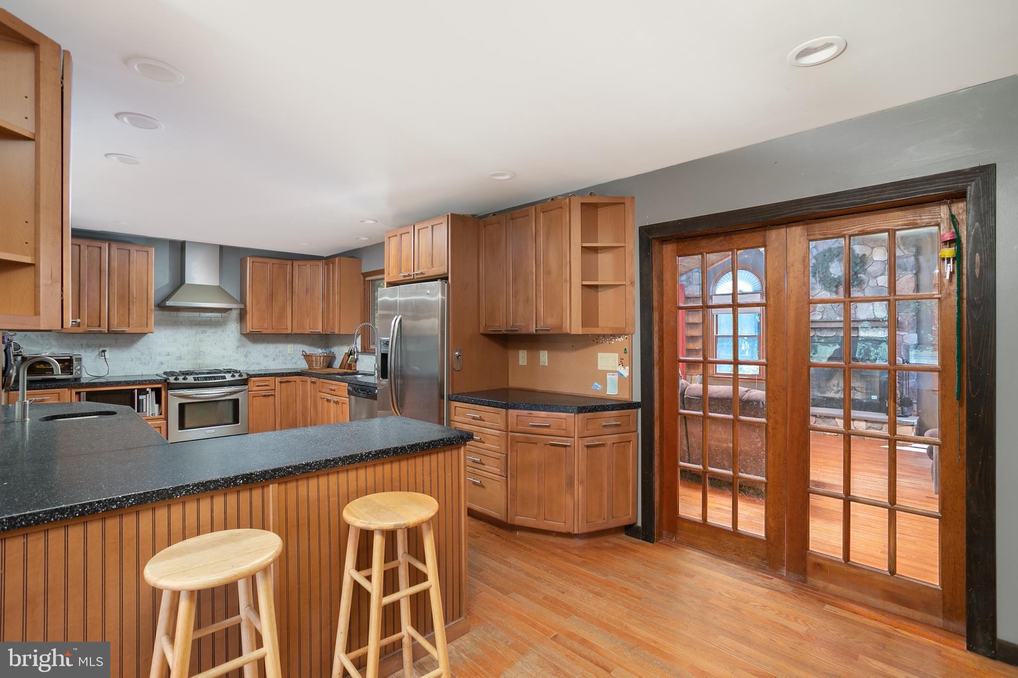 366 Sharon Road Hightstown, NJ 08520 - Photo 8 of 29