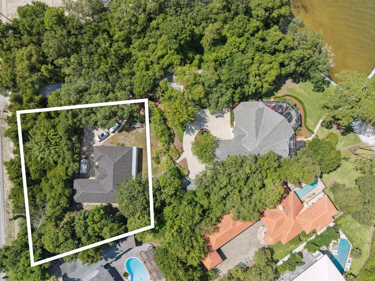 702 Beach Drive Destin, FL 32541 - Photo 16 of 69 photo_online_017