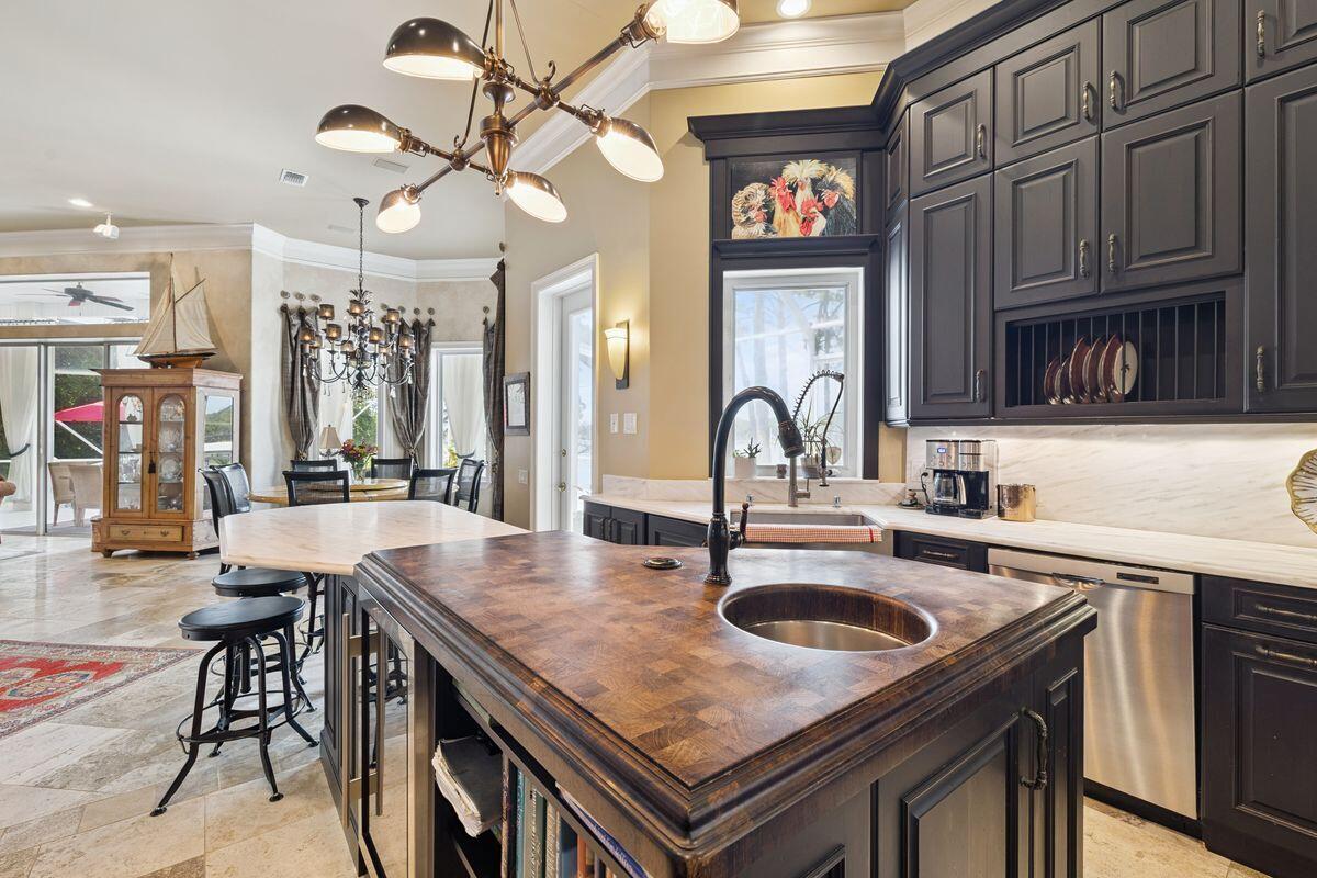 702 Beach Drive Destin, FL 32541 - Photo 43 of 69 photo_online_059