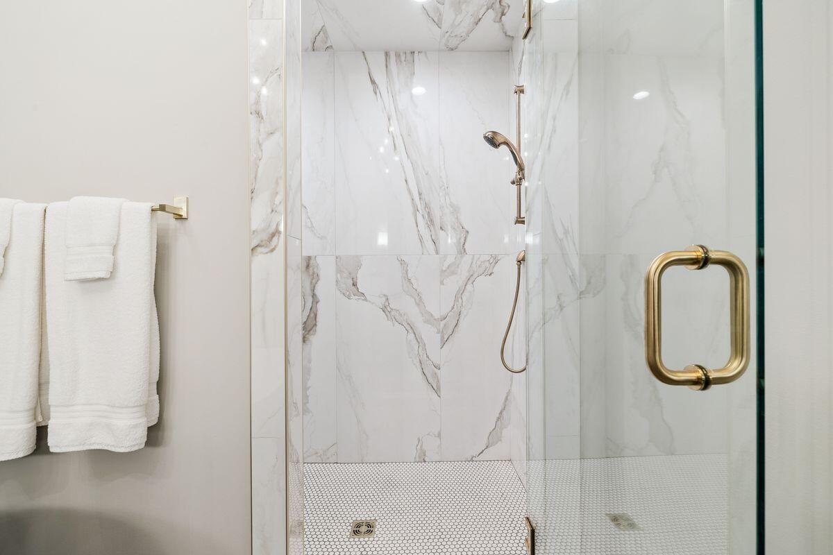 702 Beach Drive Destin, FL 32541 - Photo 66 of 69 photo_online_090