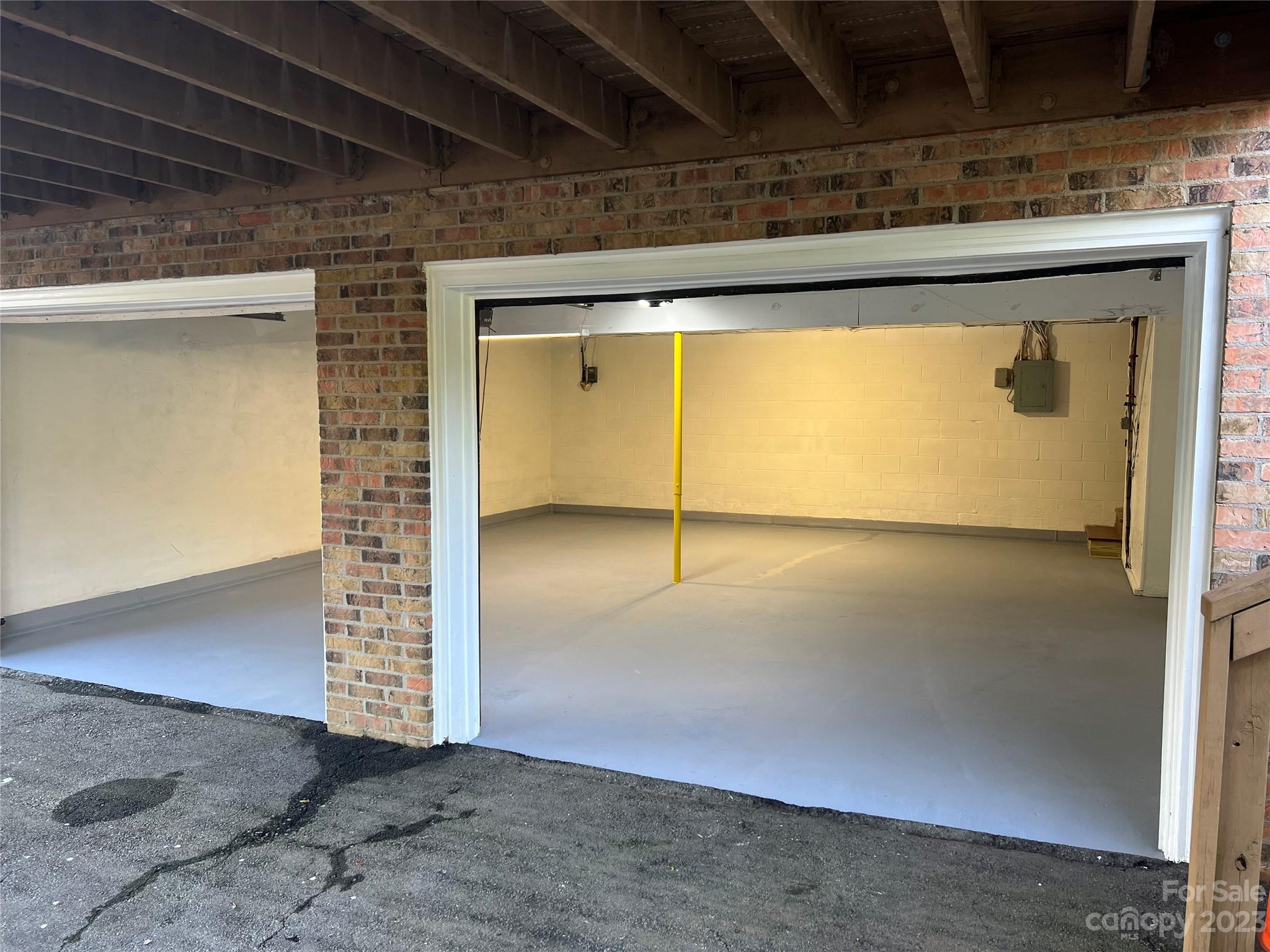 980 Brookside Camp Road Hendersonville, NC 28792 - Photo 45 of 47 a view of an empty room