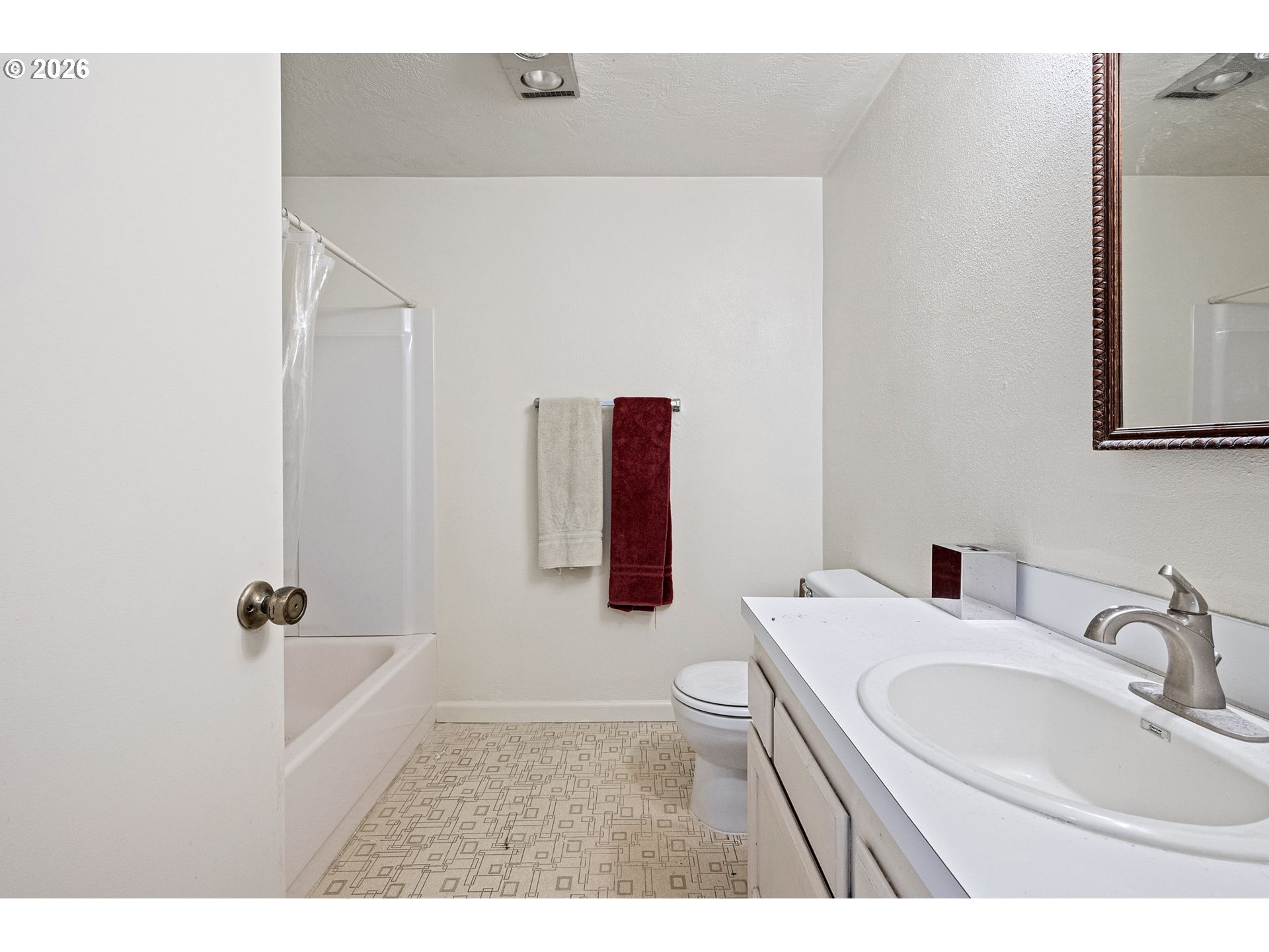 4429 Fox Hollow Road, Unit 3 Eugene, OR 97405 - Photo 20 of 36