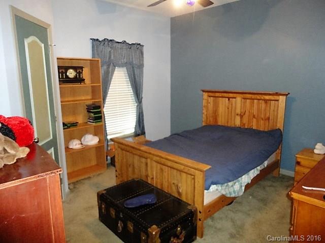 409 Starview Drive Rutherfordton, NC 28139 - Photo 10 of 24 Gallery Image 10