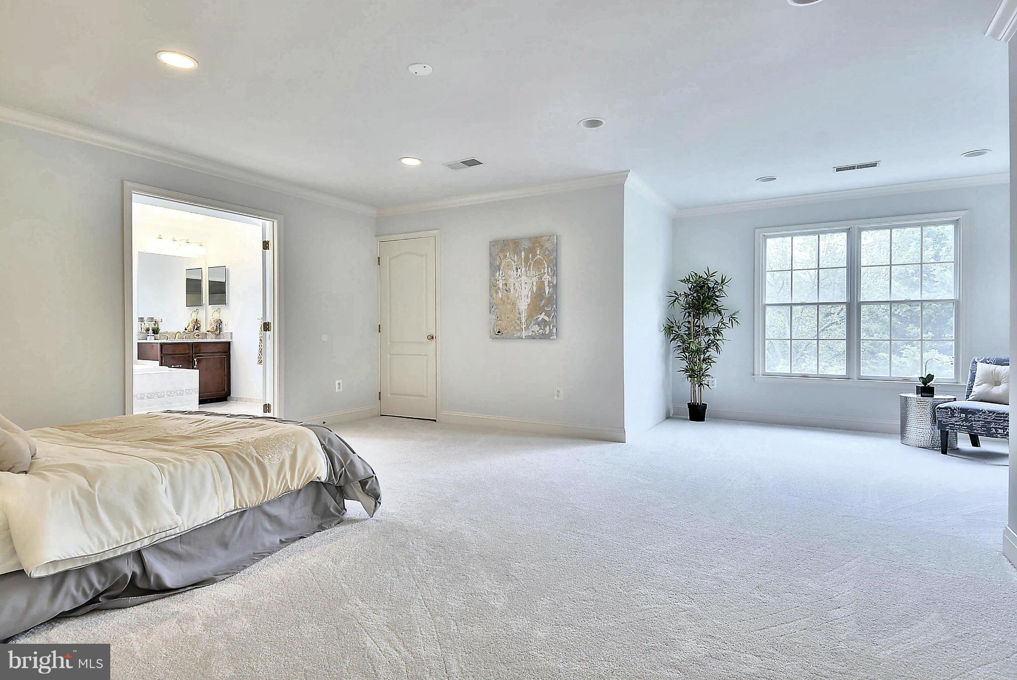 12125 Sheets Farm Road North Potomac, MD 20878 - Photo 14 of 30 Master Bedroom