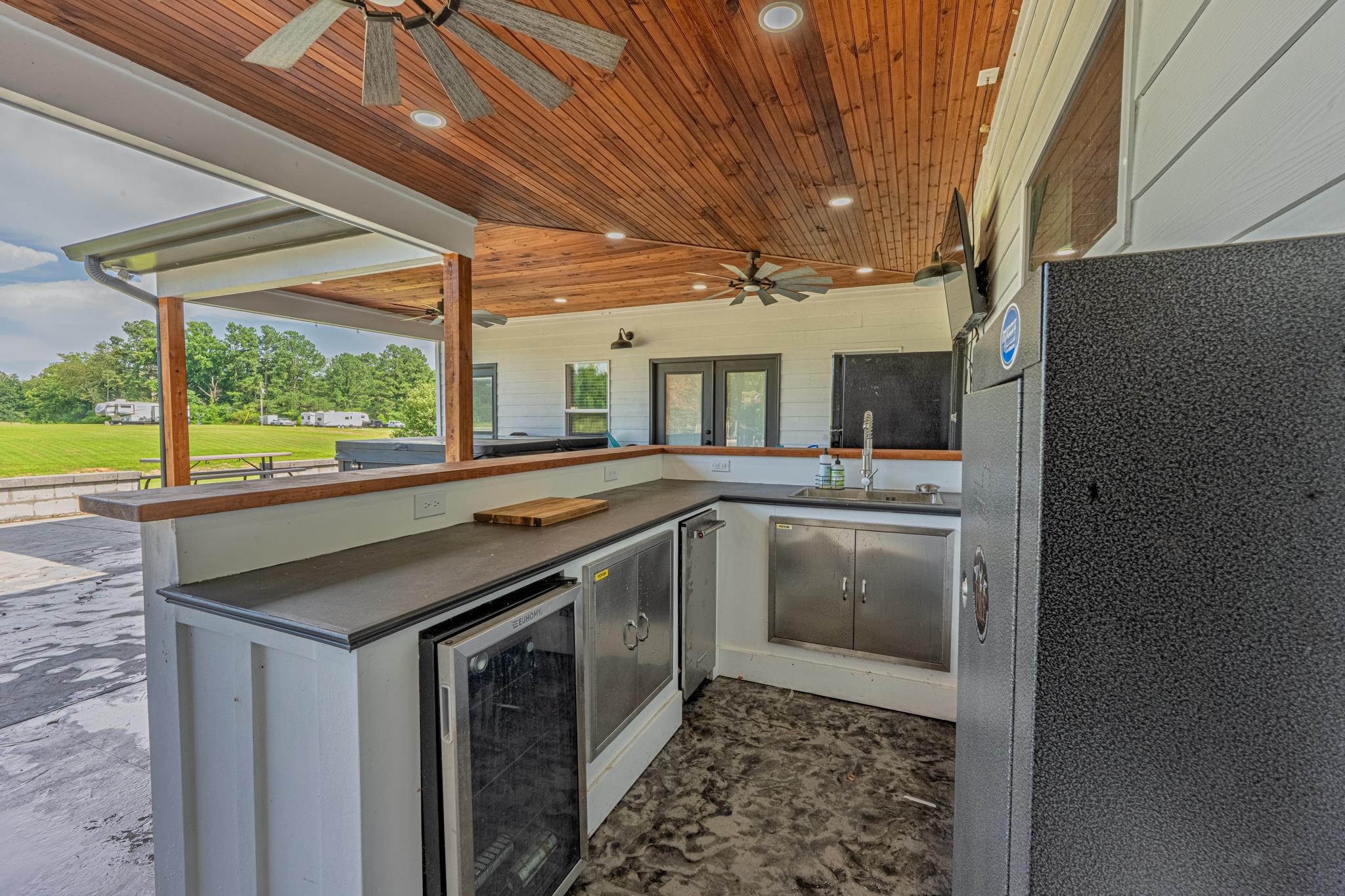 50 Shady Grove Road Williston, TN 38076 - Photo 14 of 35 a kitchen with a sink and large cabinets