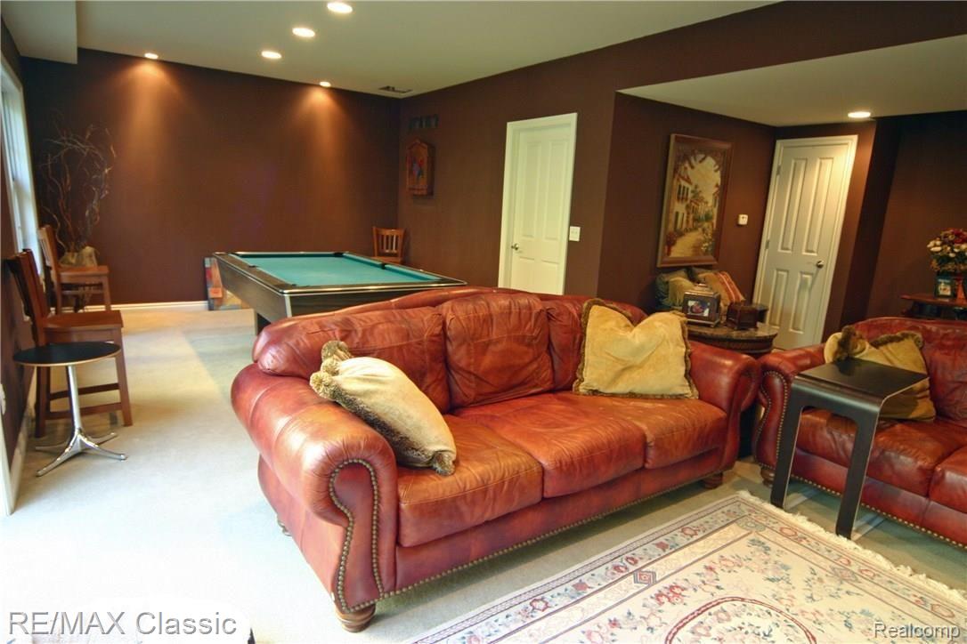 679 Mountain Circle Rochester, MI 48306 - Photo 18 of 30 Up for a good pool game, you've come to the right spot !!