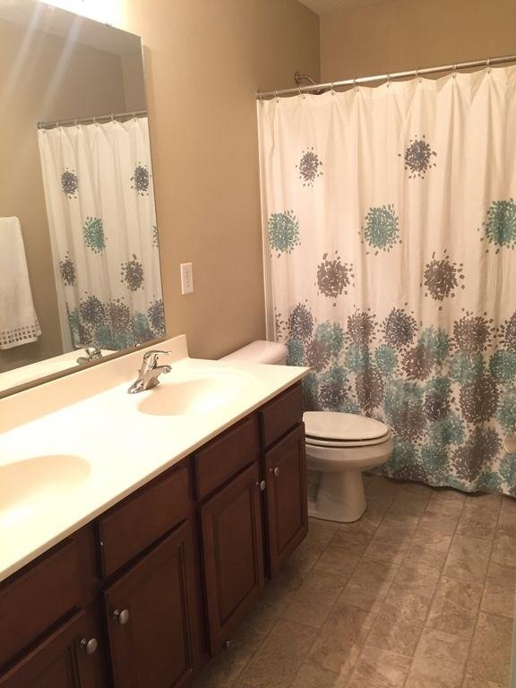 10309 Sugar Ridge Way Indianapolis, IN 46239 - Photo 10 of 18 Gallery Image 10