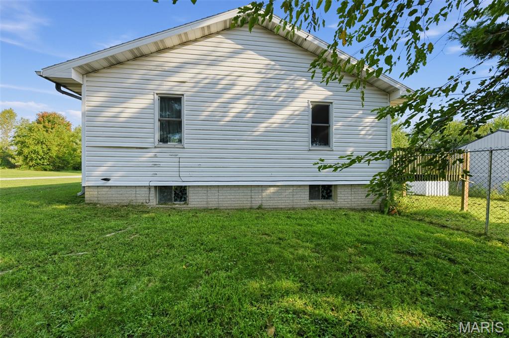 10 Gage Road Eldon, MO 65026 - Photo 16 of 60 Gallery Image 16