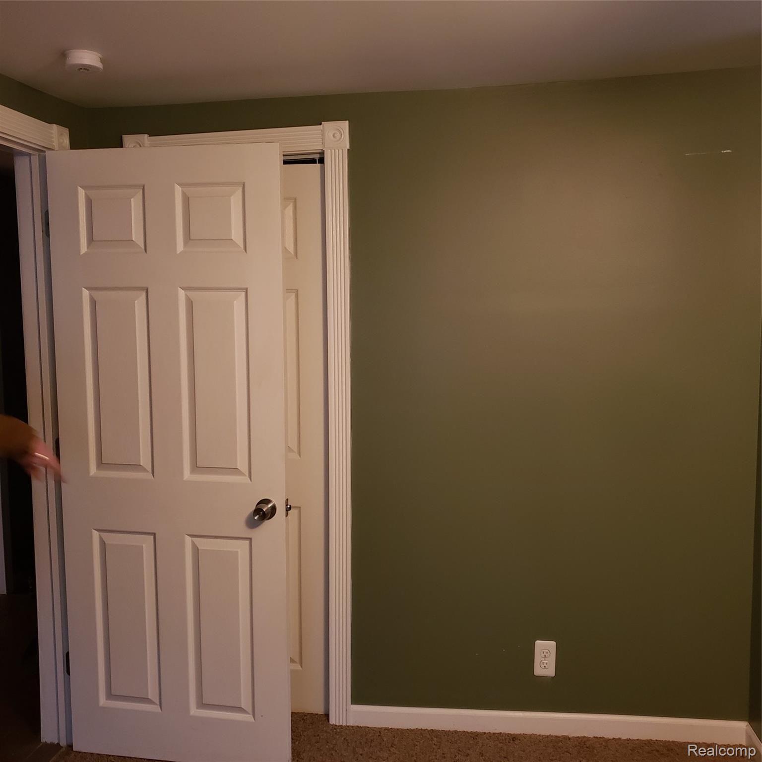 38450 Judd Road Belleville, MI 48111 - Photo 15 of 30 bedroom main floor