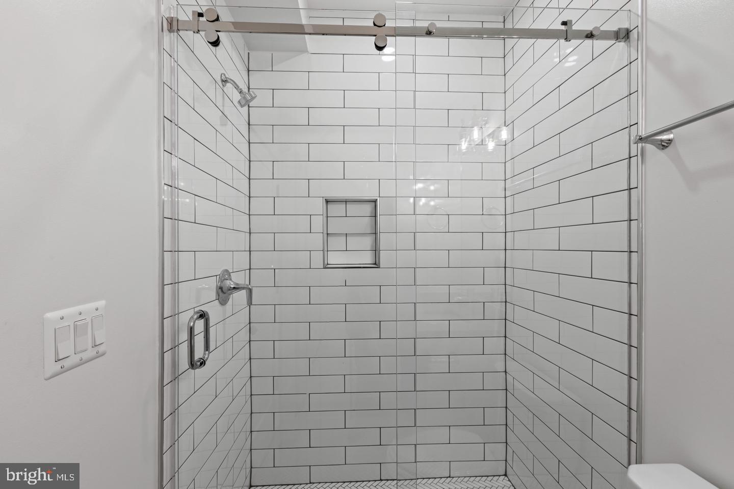 2236 40th Street Northwest, Unit 4 Washington, DC 20007 - Photo 19 of 38 Glass shower enclosure
