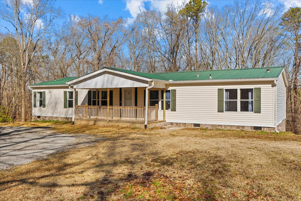 1943 Upper Ridge Road Southeast Dalton, GA 30721 - Photo 5 of 51 Gallery Image 5