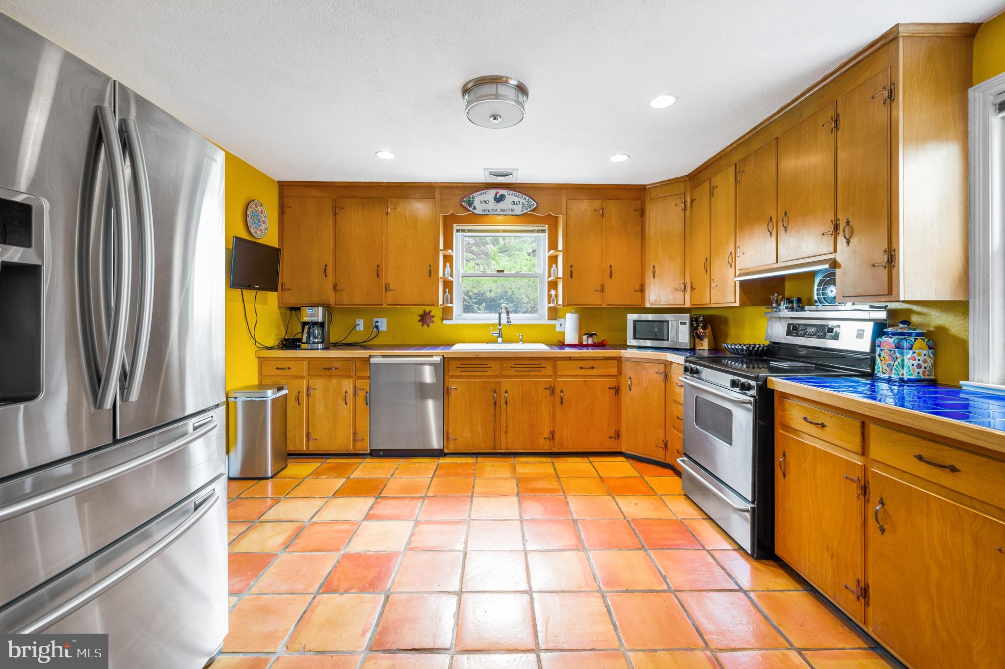 220 Iron Hill Road Doylestown, PA 18901 - Photo 11 of 43