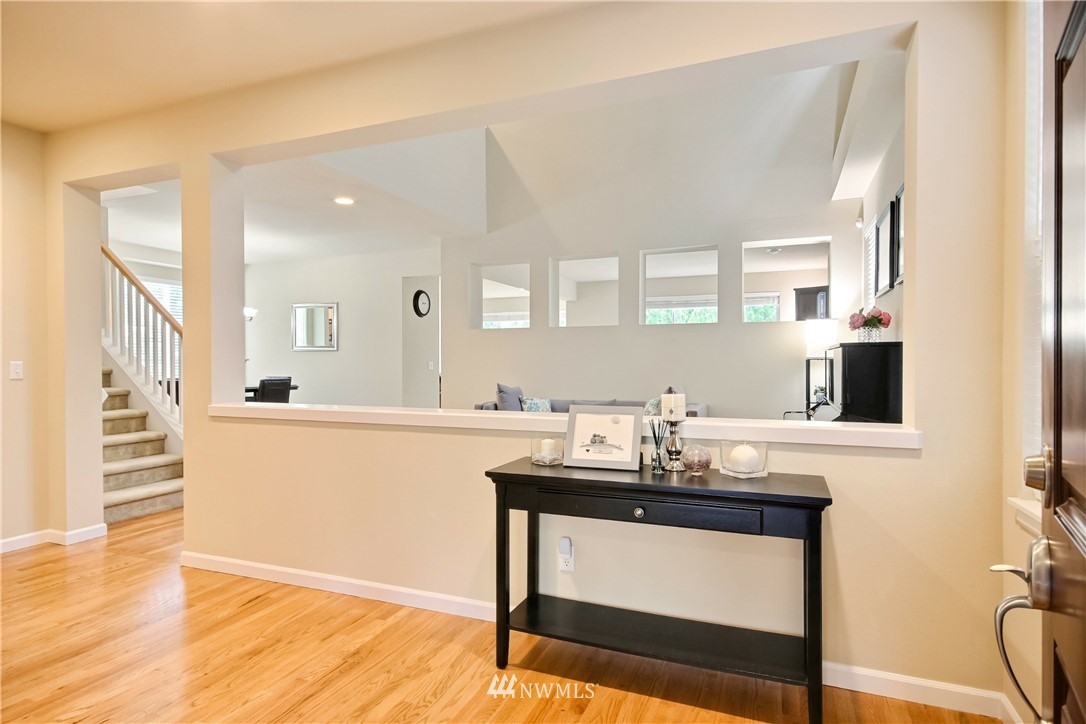16568 Southeast 162nd Street Renton, WA 98058 - Photo 3 of 37 Gallery Image 3