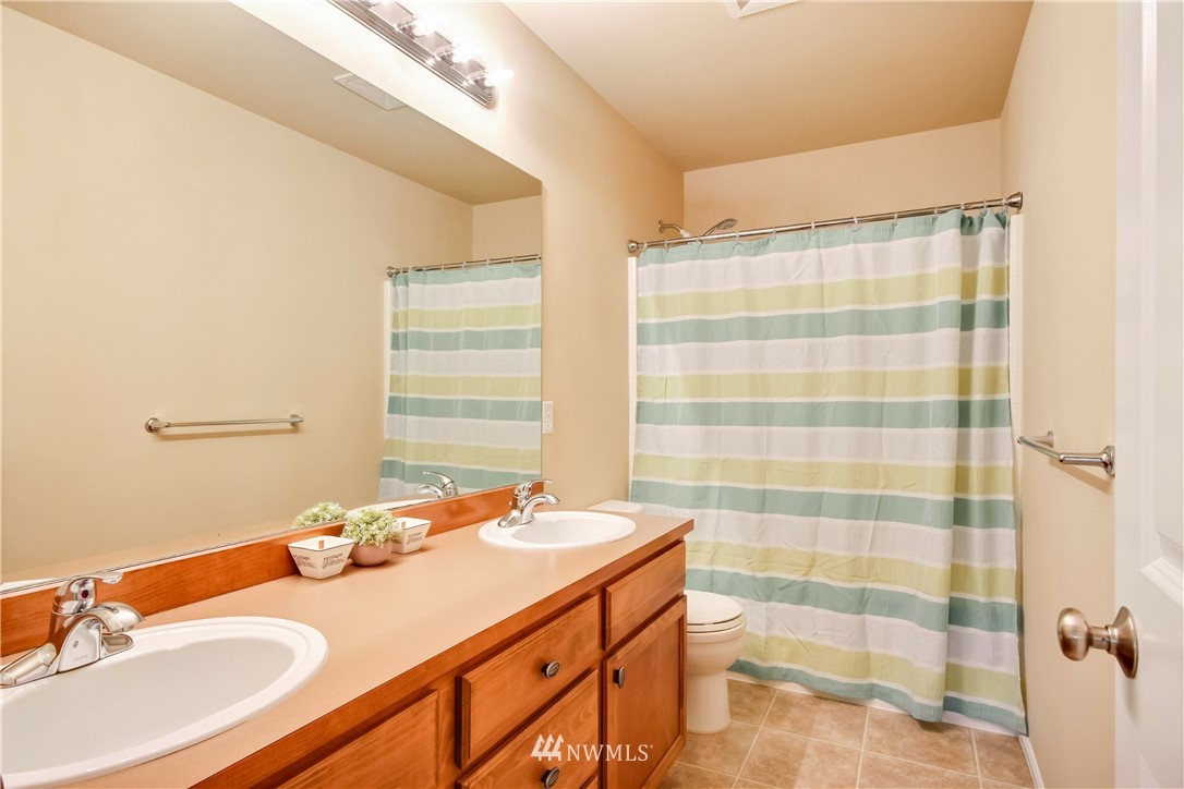 16568 Southeast 162nd Street Renton, WA 98058 - Photo 30 of 37 Gallery Image 30