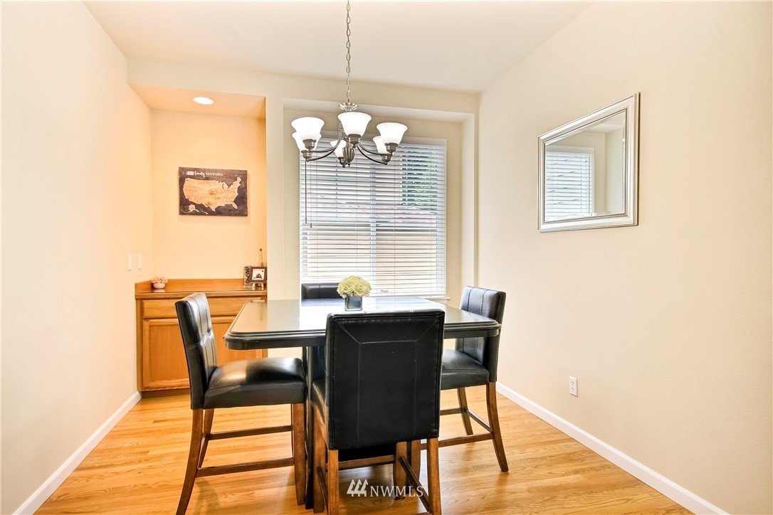 16568 Southeast 162nd Street Renton, WA 98058 - Photo 8 of 37 Gallery Image 8