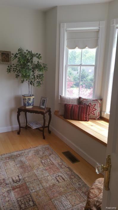 7983 Mester Road Chelsea, MI 48118 - Photo 24 of 38 Master Sitting Area