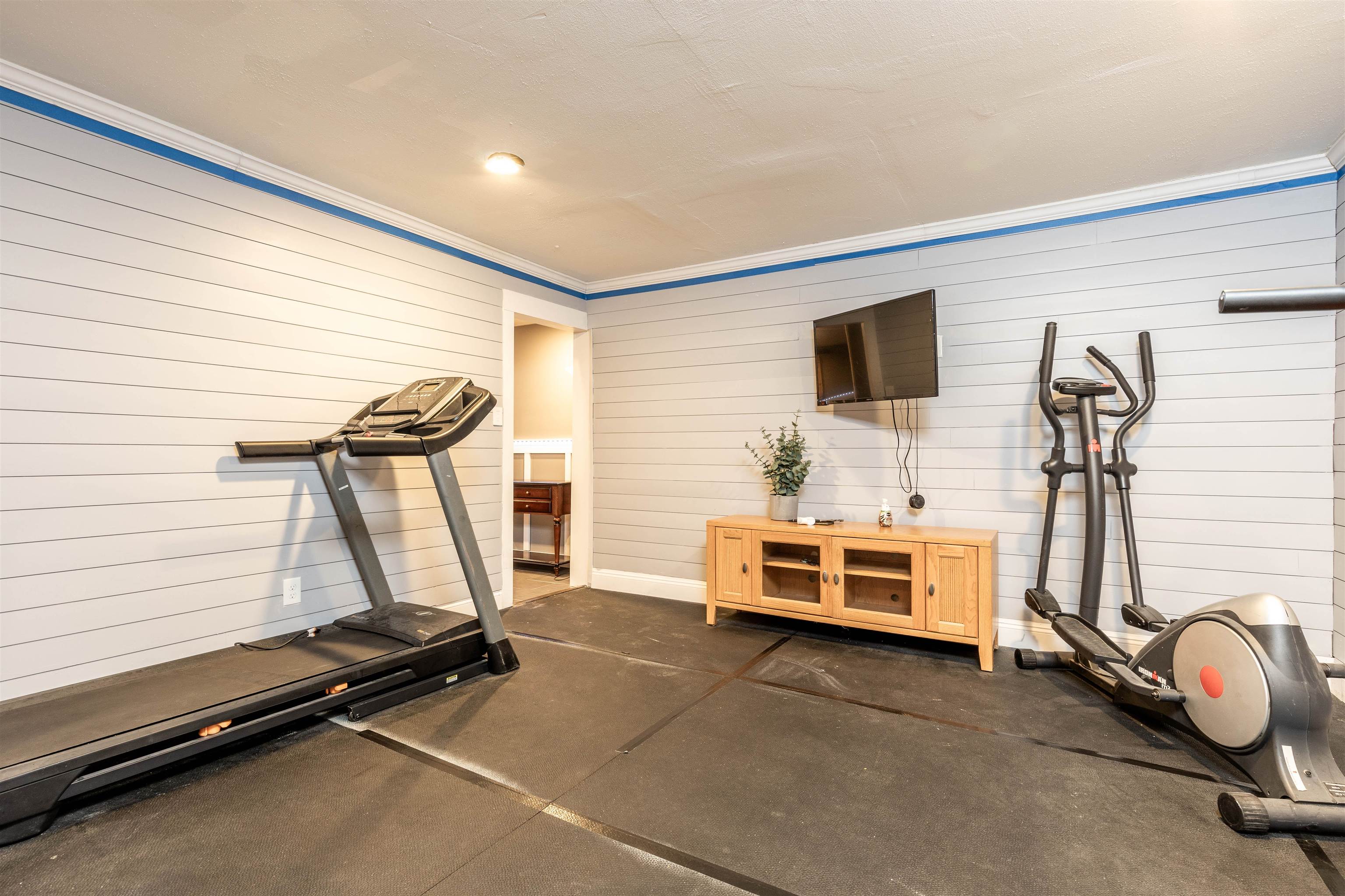 41 Deer Run Derry, NH 03038 - Photo 27 of 39