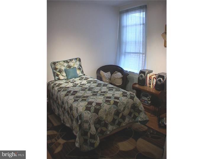 7547 Beverly Road Philadelphia, PA 19138 - Photo 15 of 23 Bedroom