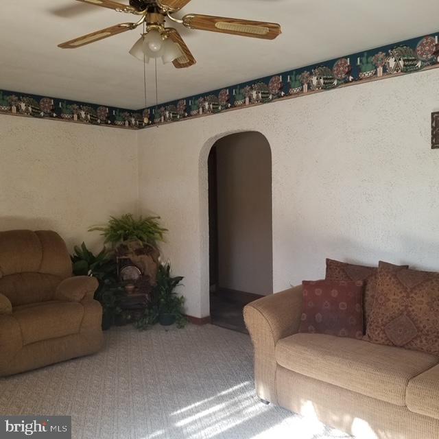 444 Stracks Dam Road Myerstown, PA 17067 - Photo 4 of 19 Living Room