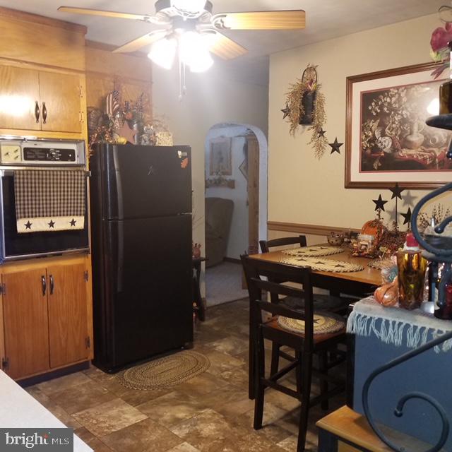 444 Stracks Dam Road Myerstown, PA 17067 - Photo 9 of 19 Kitchen