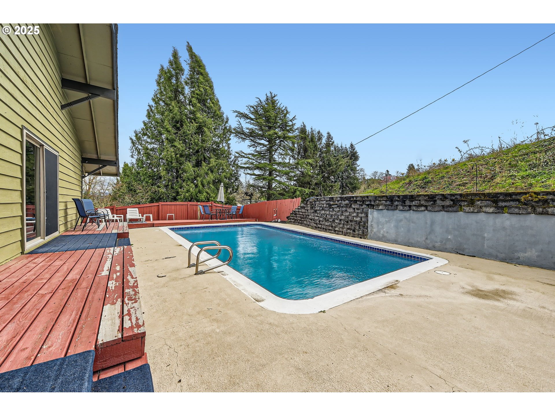 571 Northeast Anderson Road Gresham, OR 97030 - Photo 27 of 42 Gallery Image 27
