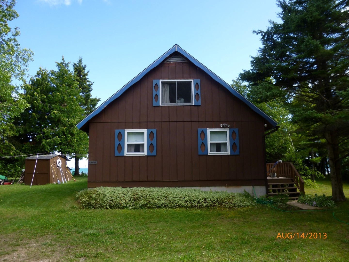 W1611 Gros Cap Road St. Ignace, MI 49781 - Photo 9 of 53 Gallery Image 9