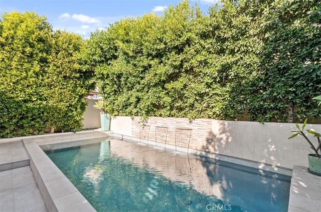 $5,900,000 | 2540 Manhattan Avenue, Hermosa Beach, CA 90254