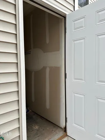 a view of a walk in closet