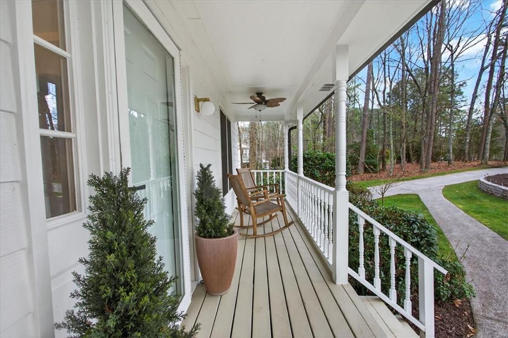 16145 Henderson Road Alpharetta, GA 30004 - Photo 8 of 61