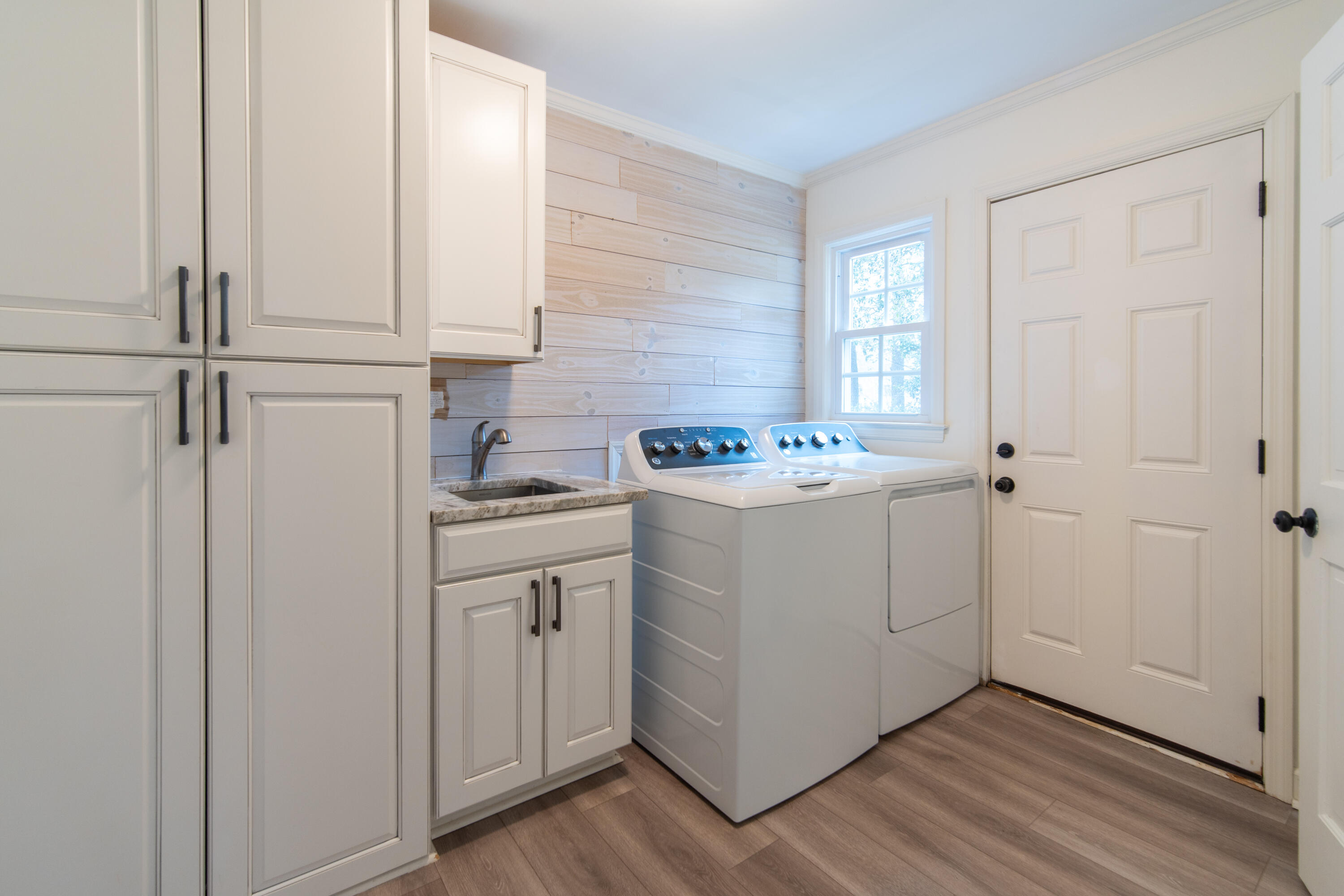 104 Race Club Road Summerville, SC 29483 - Photo 15 of 44 104 Race Club-11