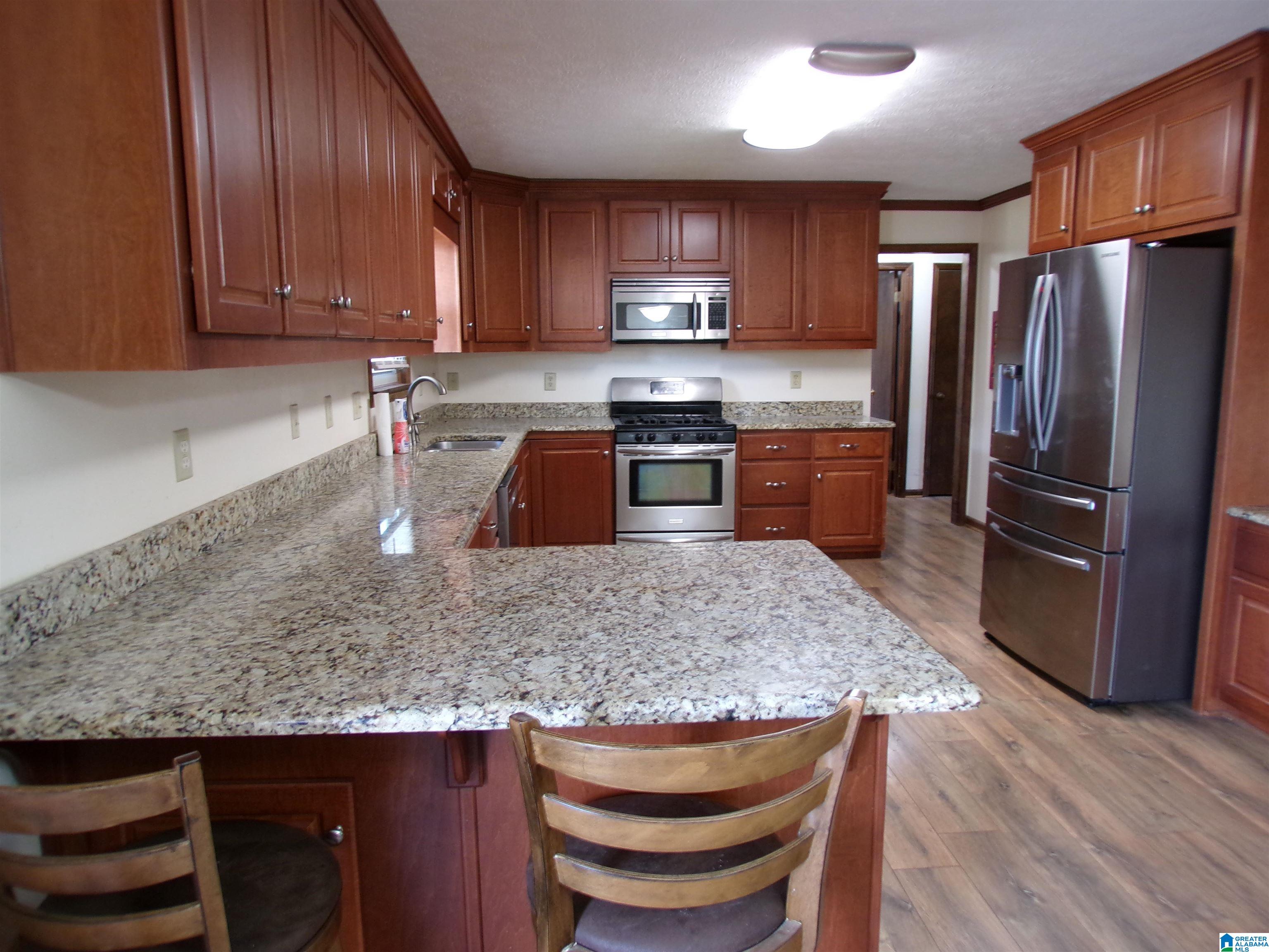 1707 Roundhill Road Weaver, AL 36277 - Photo 9 of 78