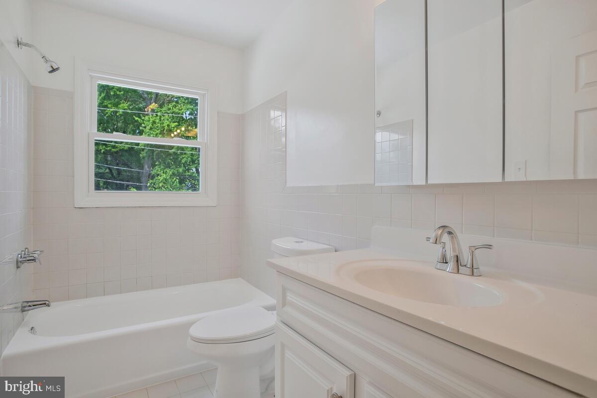 13006 Claxton Drive Laurel, MD 20708 - Photo 28 of 46 Second Full Bath Upstairs.