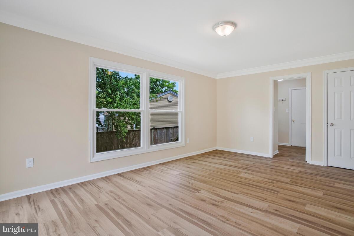 13006 Claxton Drive Laurel, MD 20708 - Photo 7 of 46 Dining Area w/ Luxury Plank Floor