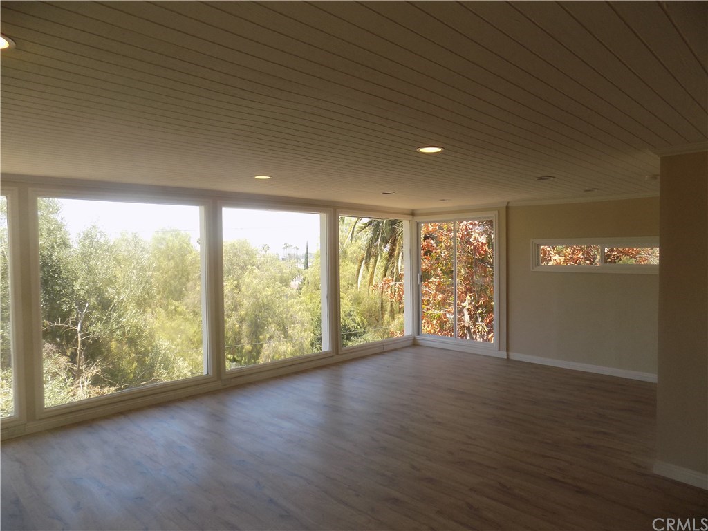 6160 Pachappa Drive Riverside, CA 92506 - Photo 9 of 20 Gallery Image 9