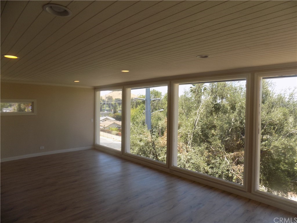 6160 Pachappa Drive Riverside, CA 92506 - Photo 10 of 20 Gallery Image 10