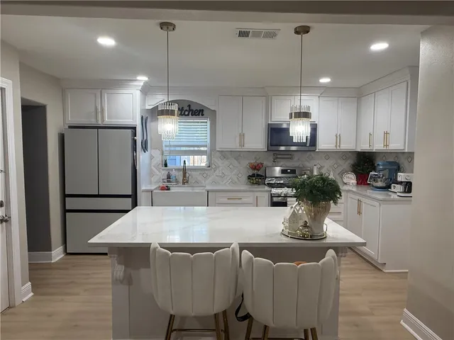 $240,000 | 106 Adams Drive, Corpus Christi, TX 78415