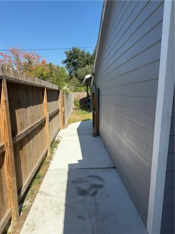 $240,000 | 106 Adams Drive, Corpus Christi, TX 78415