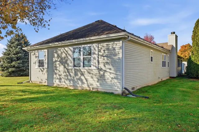 $326,000 | 407 McKinley Street, Kouts, IN 46347